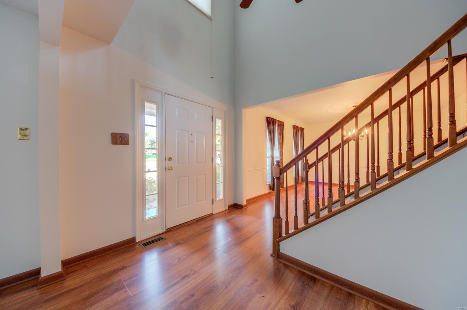 Twin Chimneys Village E Plum Grove - Residential