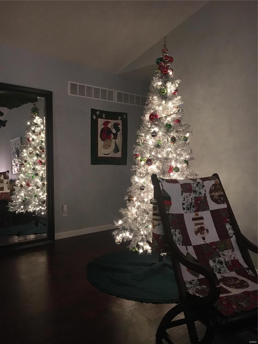 Reddington Oaks #7 - Residential