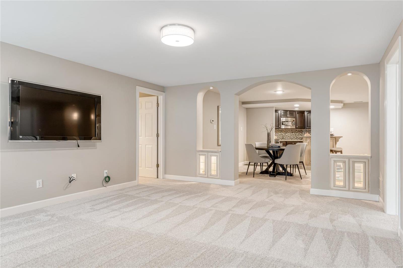 Manderleigh Of Town & Country - Residential