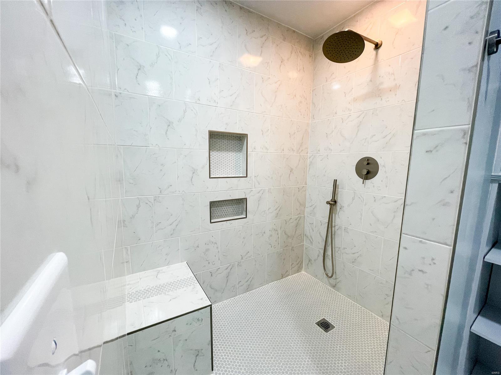 Mcmurtreys Add - Residential