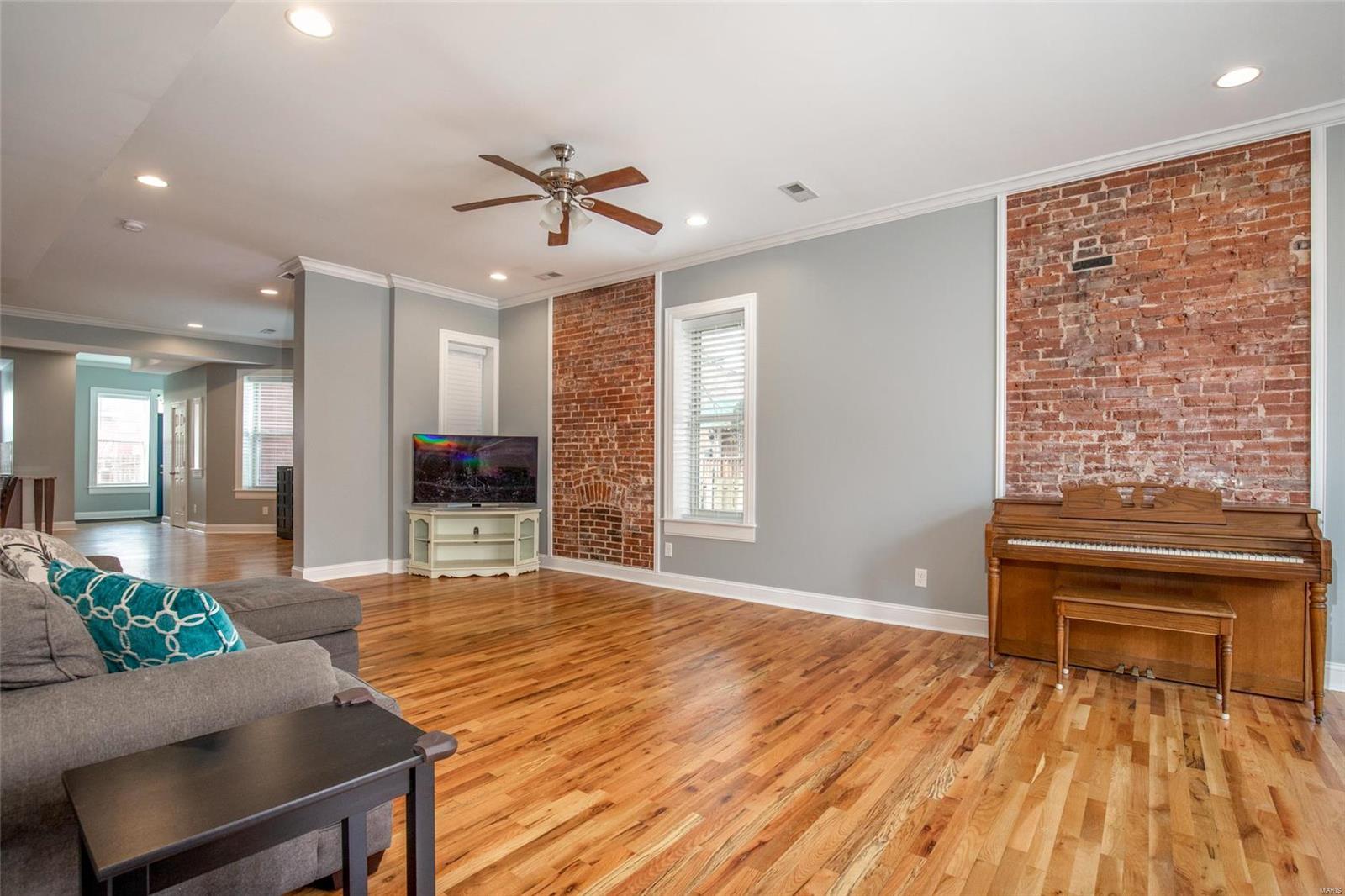 1800 Rutger Street - Residential