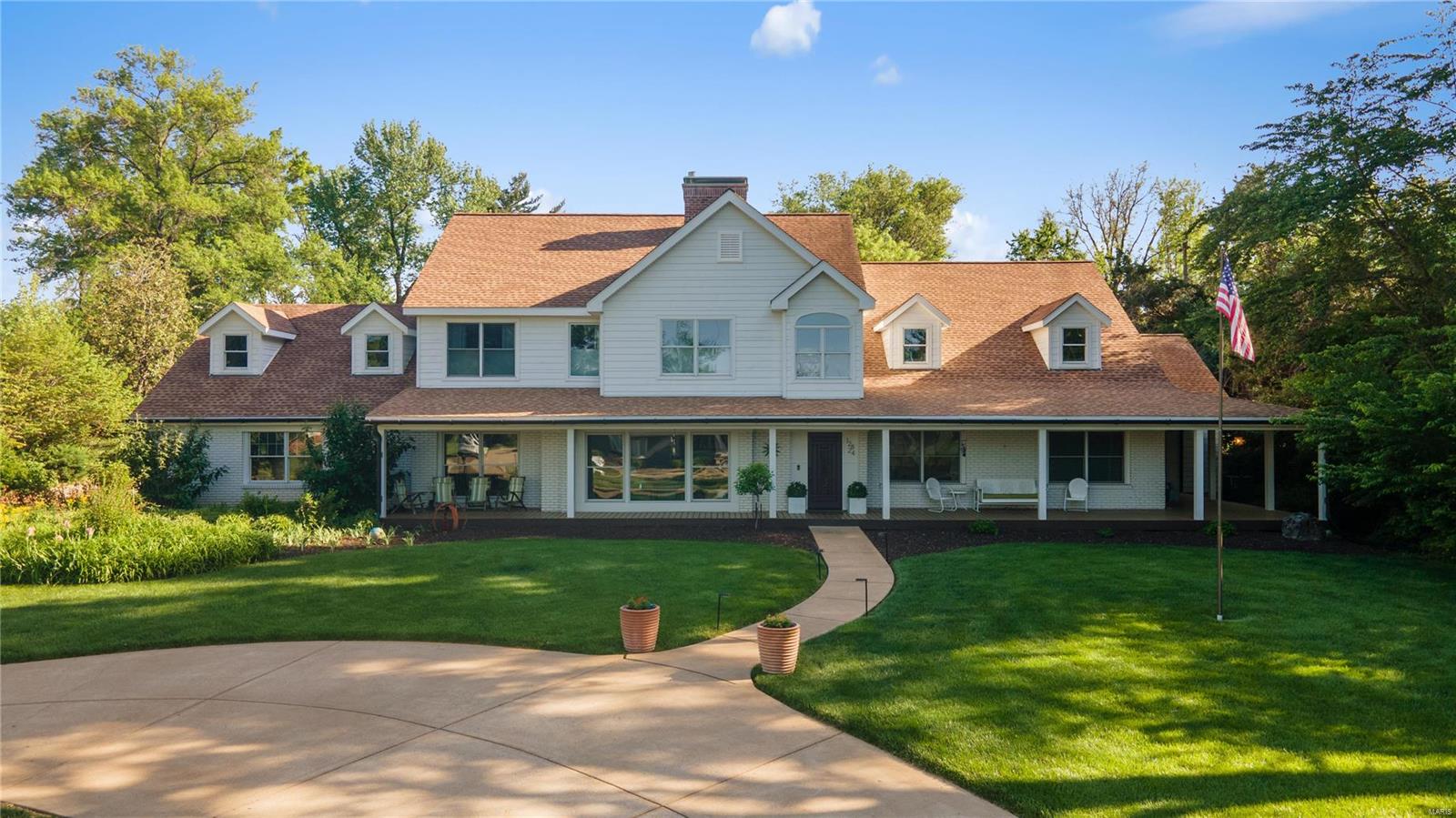 Mason Manor - Residential