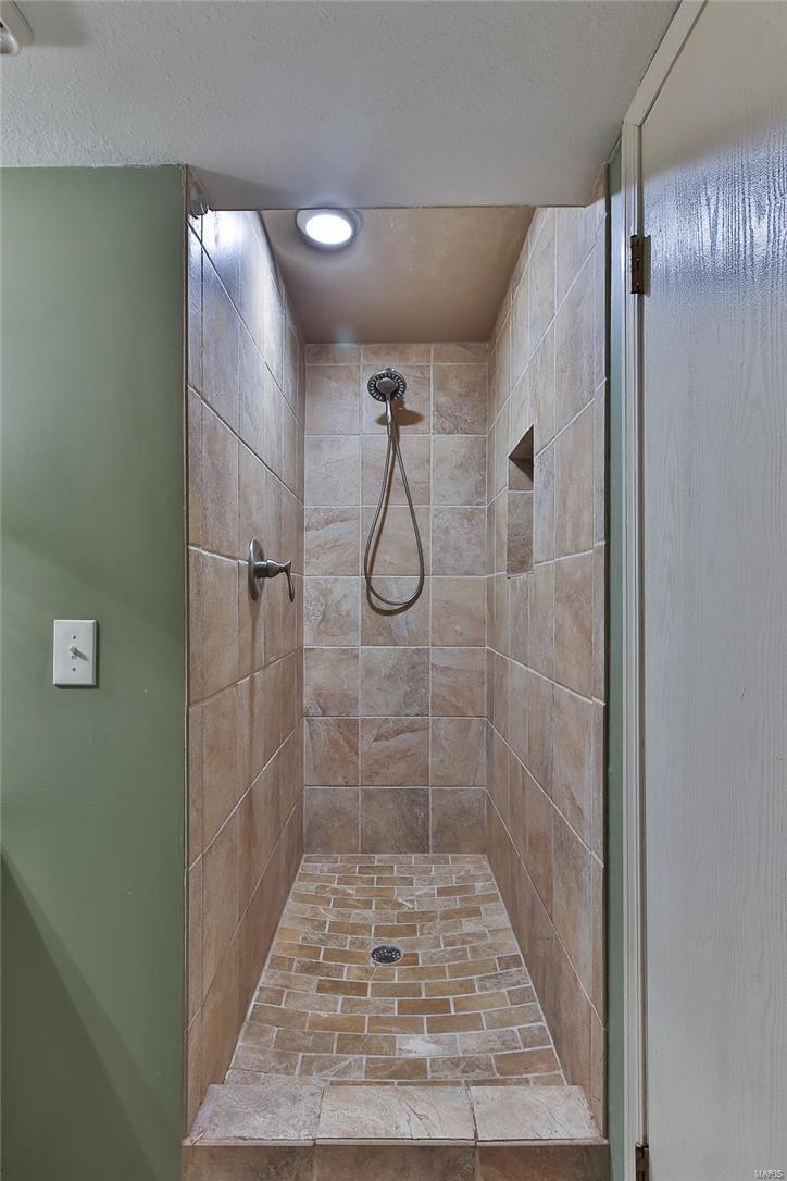 Cliffridge Condo - Residential