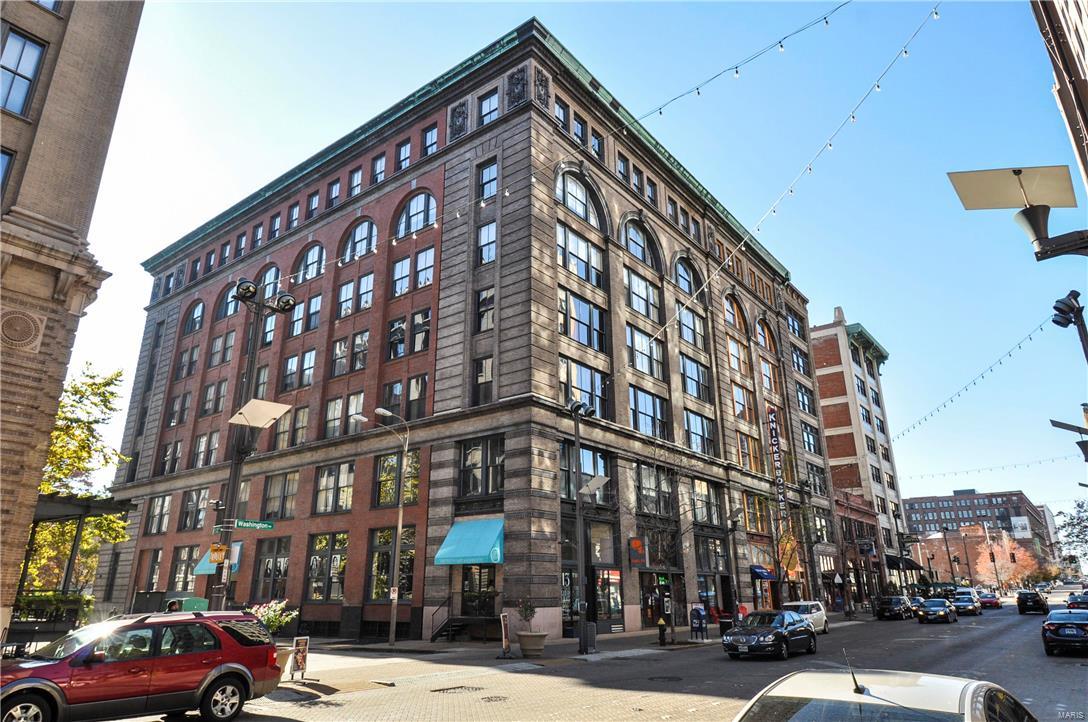 Est. 1908: Whether you are looking for your first home, planning to down size or just looking for a get away in the city, this loft in the highly sought after Knickerbocker is exactly what you need. Located in the middle of Downtown St. Louis just steps off of Washington Blvd, this building is walkable to EVERYTHING you want to do. Walk to Culinaria for groceries, Rooster for brunch, check out any number of restaurants or bars for dinner. Relax on the ROOFTOP deck in the afternoon, then grab a beer at Sidebar and take the shuttle to a Cardinals game. Begin a lazy Saturday at the historic public library right across the street and take your out of town guests to Arch which is just a 15 minute walk. Located on the 6th floor this unit has gorgeous views of downtown and a sleek interior with exposed brick and original beams. The wide open space is great for entertaining! New roof 2014. New AC 2011. W/D included with sale. Location: Downtown