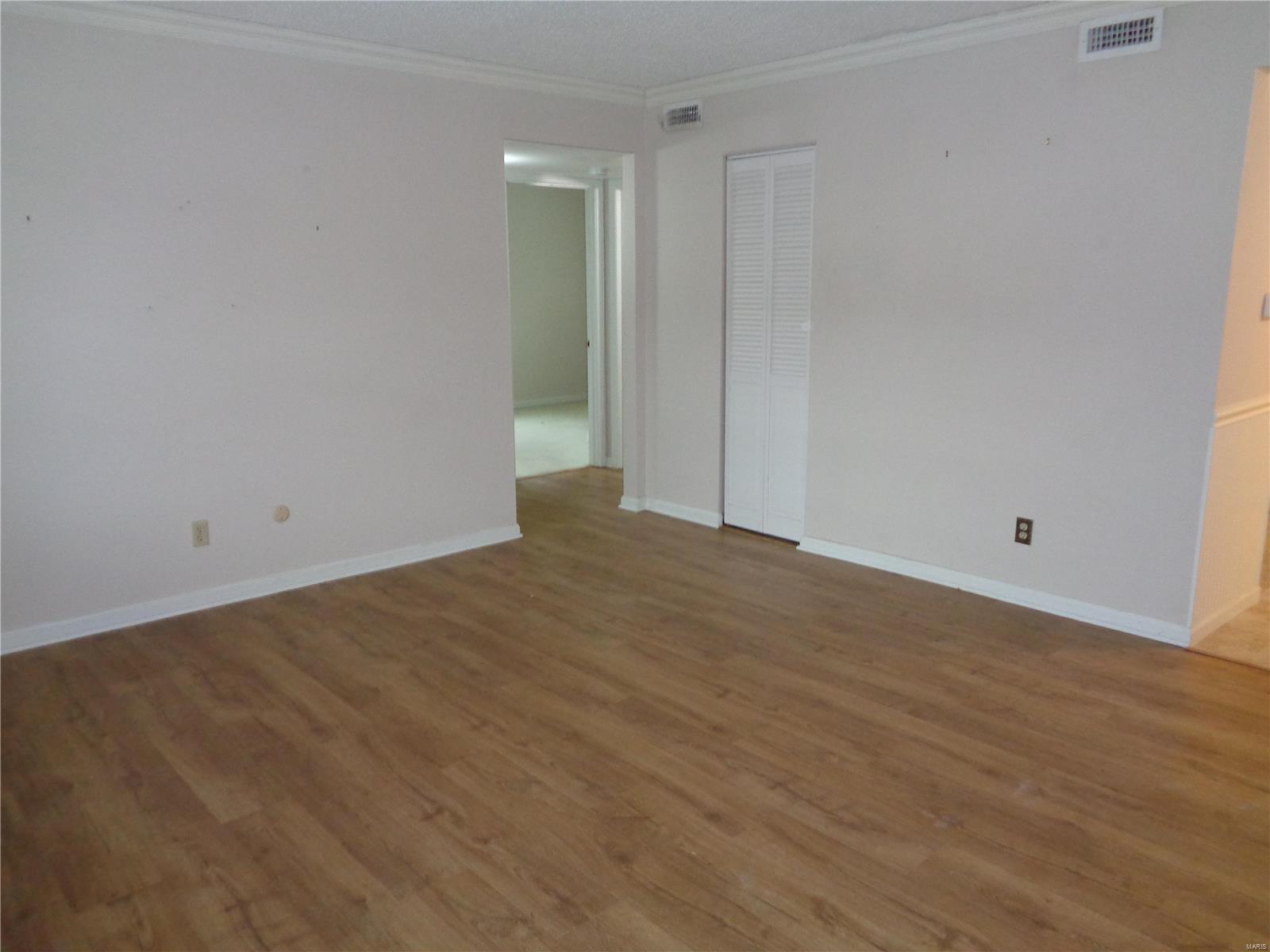 Brentwood Forest Condo Ph Two - Residential