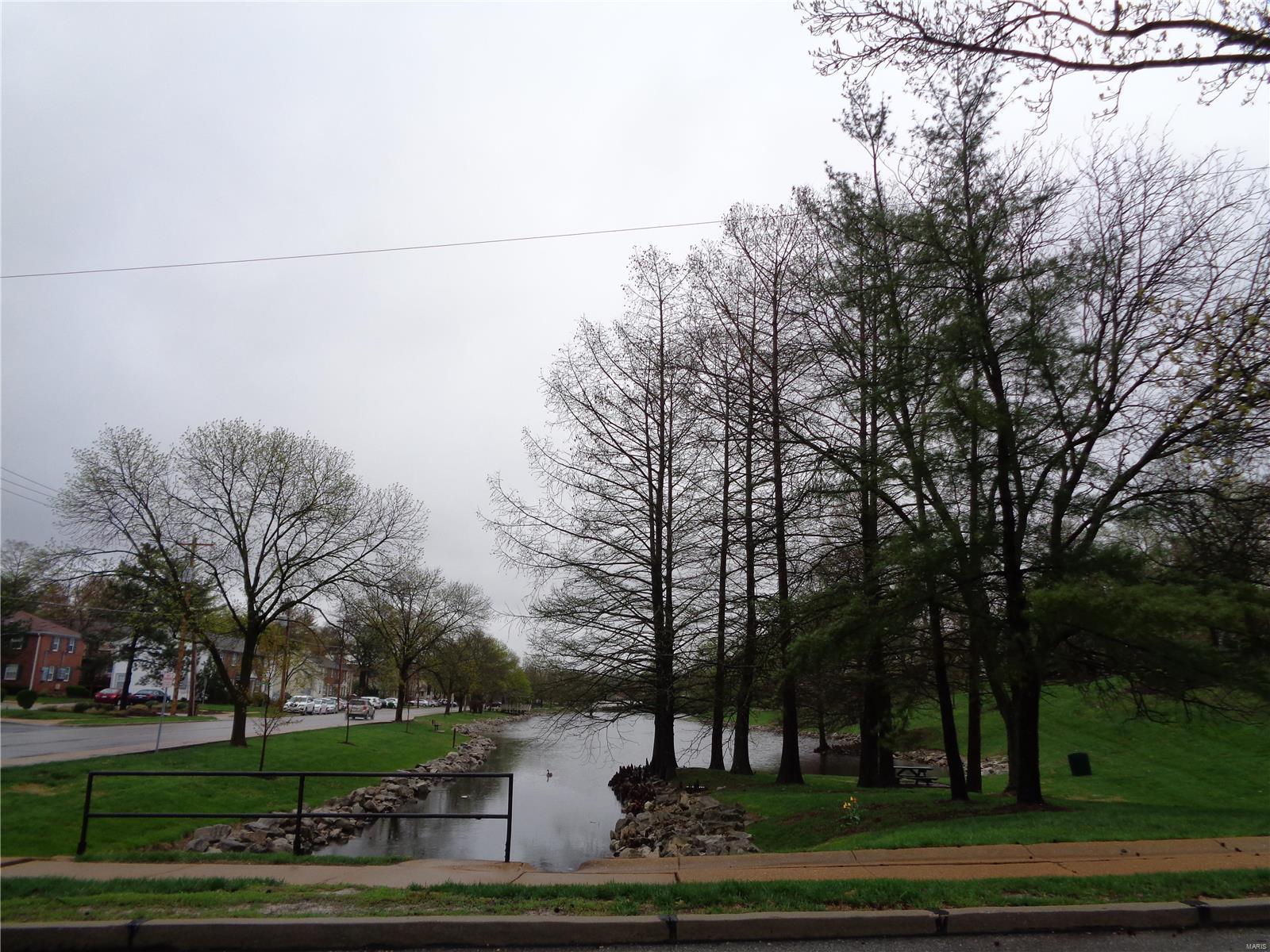 Brentwood Forest Condo Ph Two - Residential