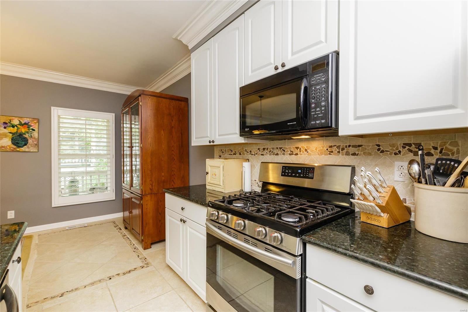 Hawken Condo Ph D - Residential