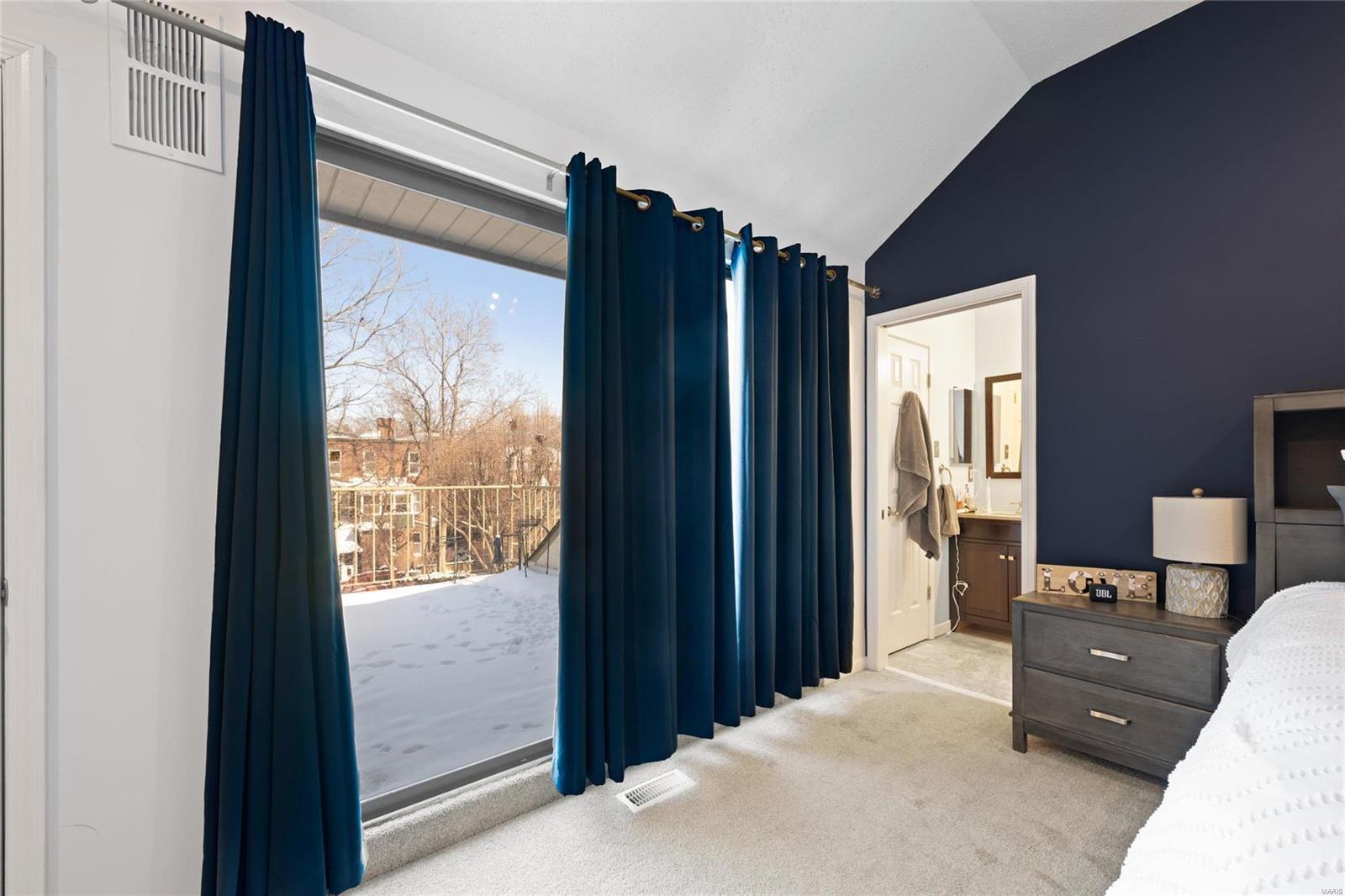 Waterford Square Condos - Residential