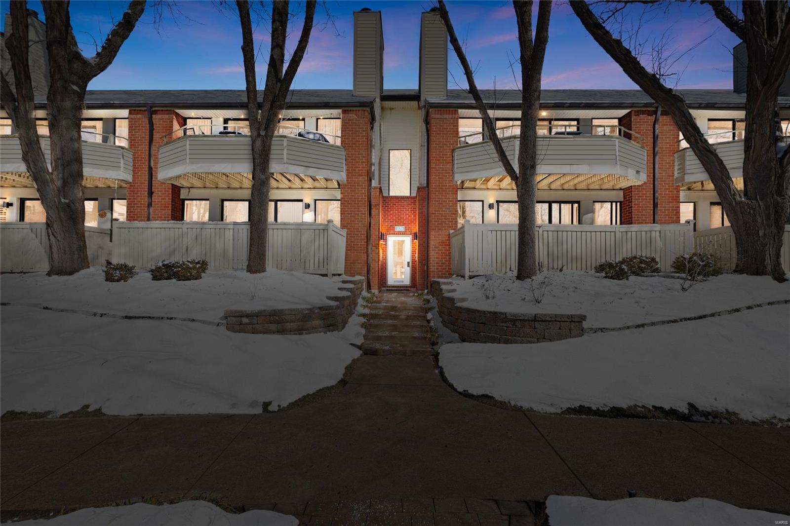 Waterford Square Condos - Residential