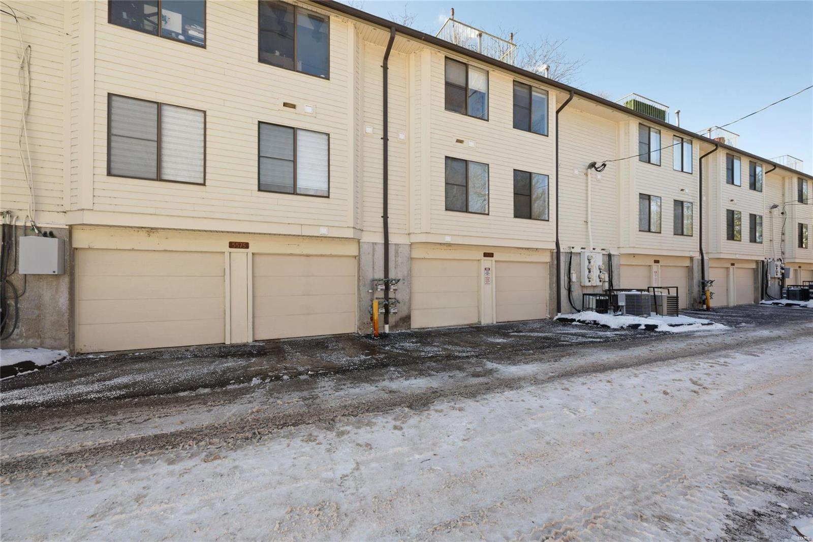 Waterford Square Condos - Residential