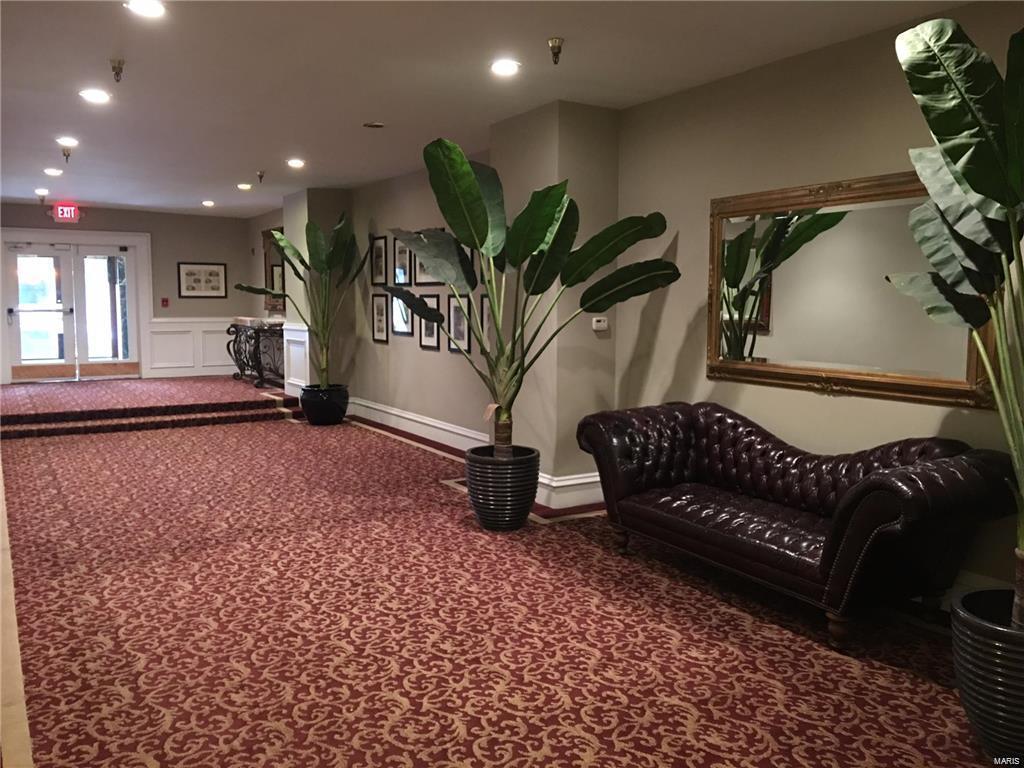 King Bee Lofts - Residential Lease