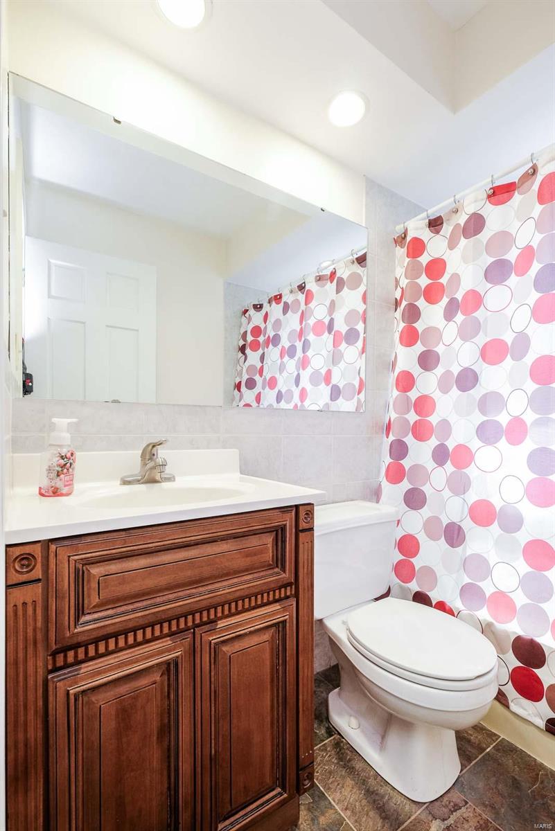 Ladue Park - Residential