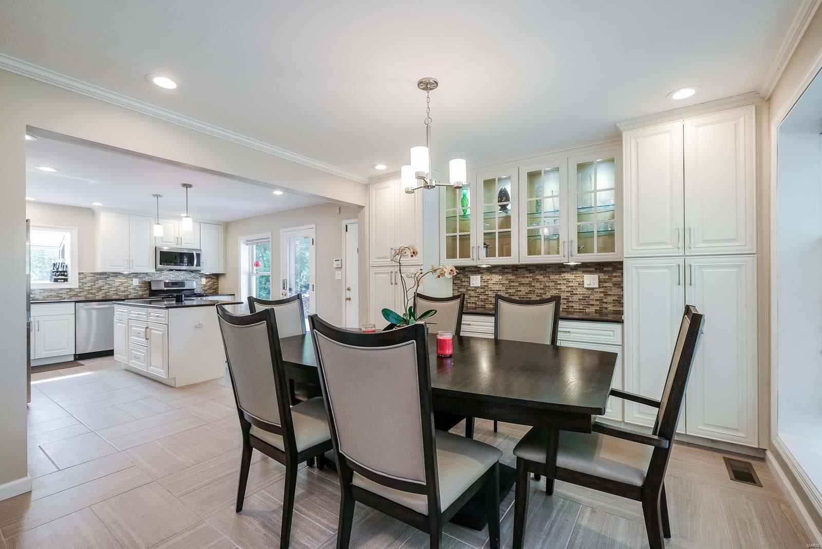 Ladue Park - Residential