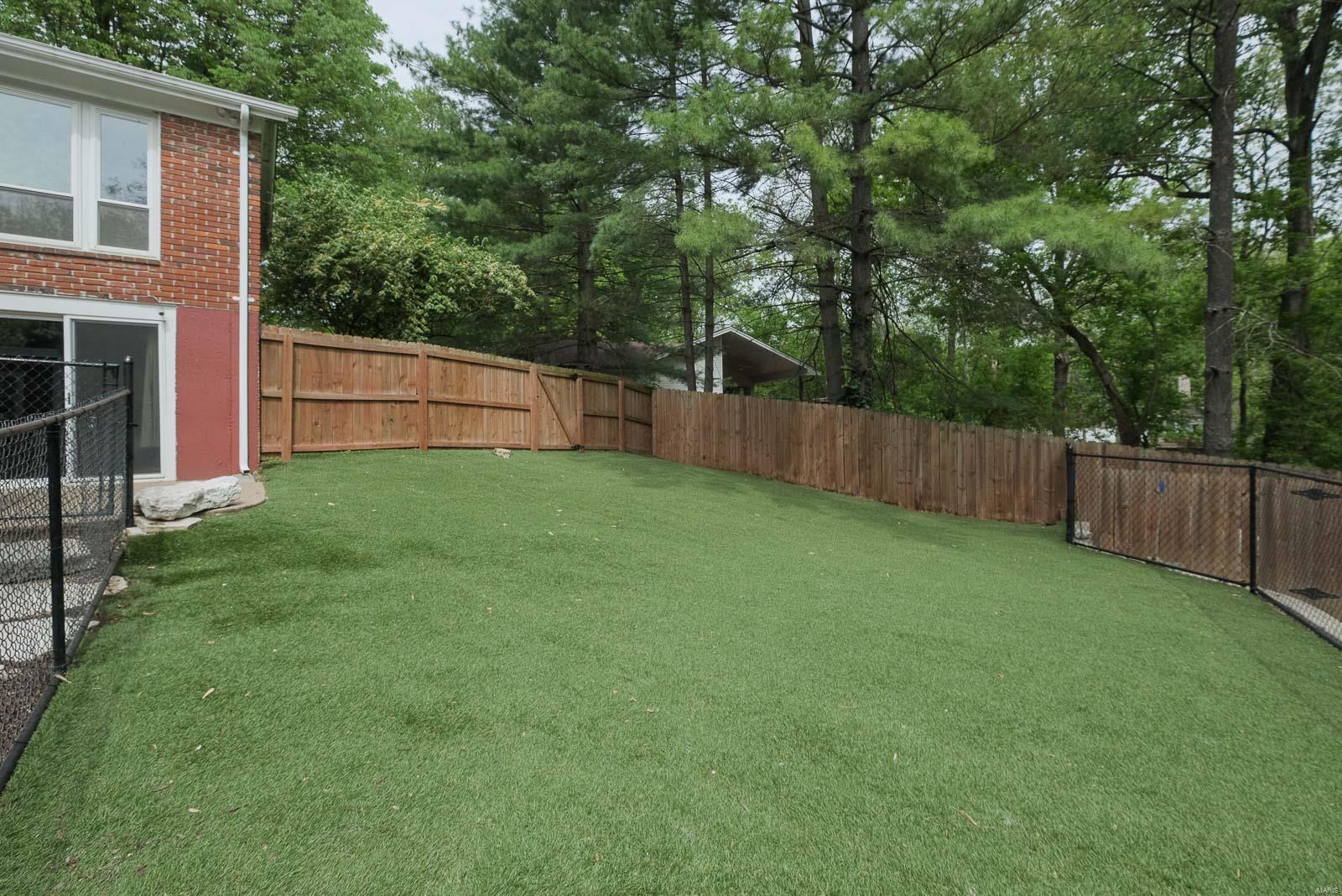 Ladue Park - Residential