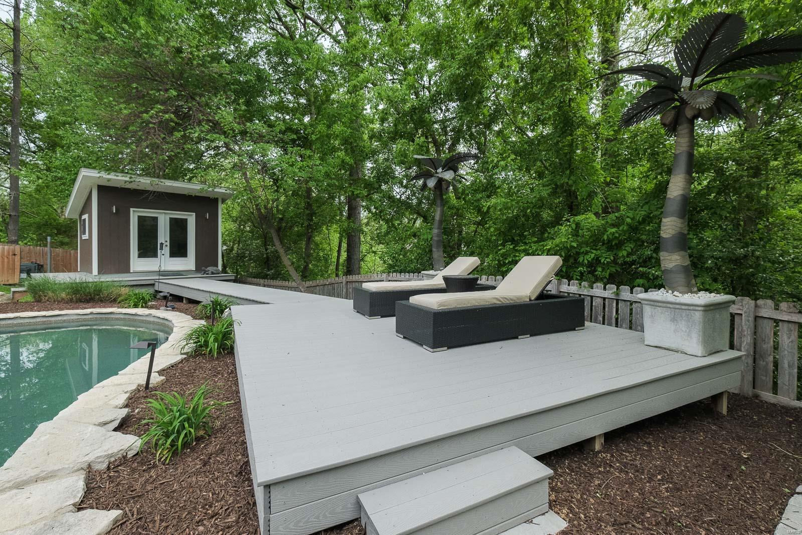 Ladue Park - Residential