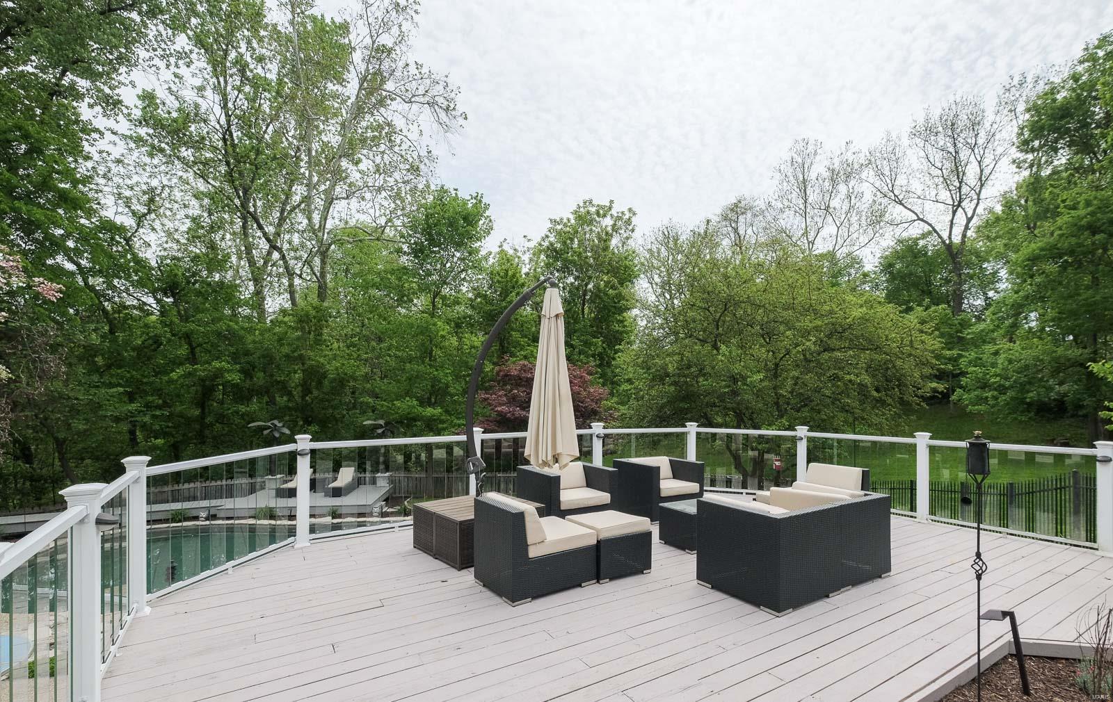 Ladue Park - Residential
