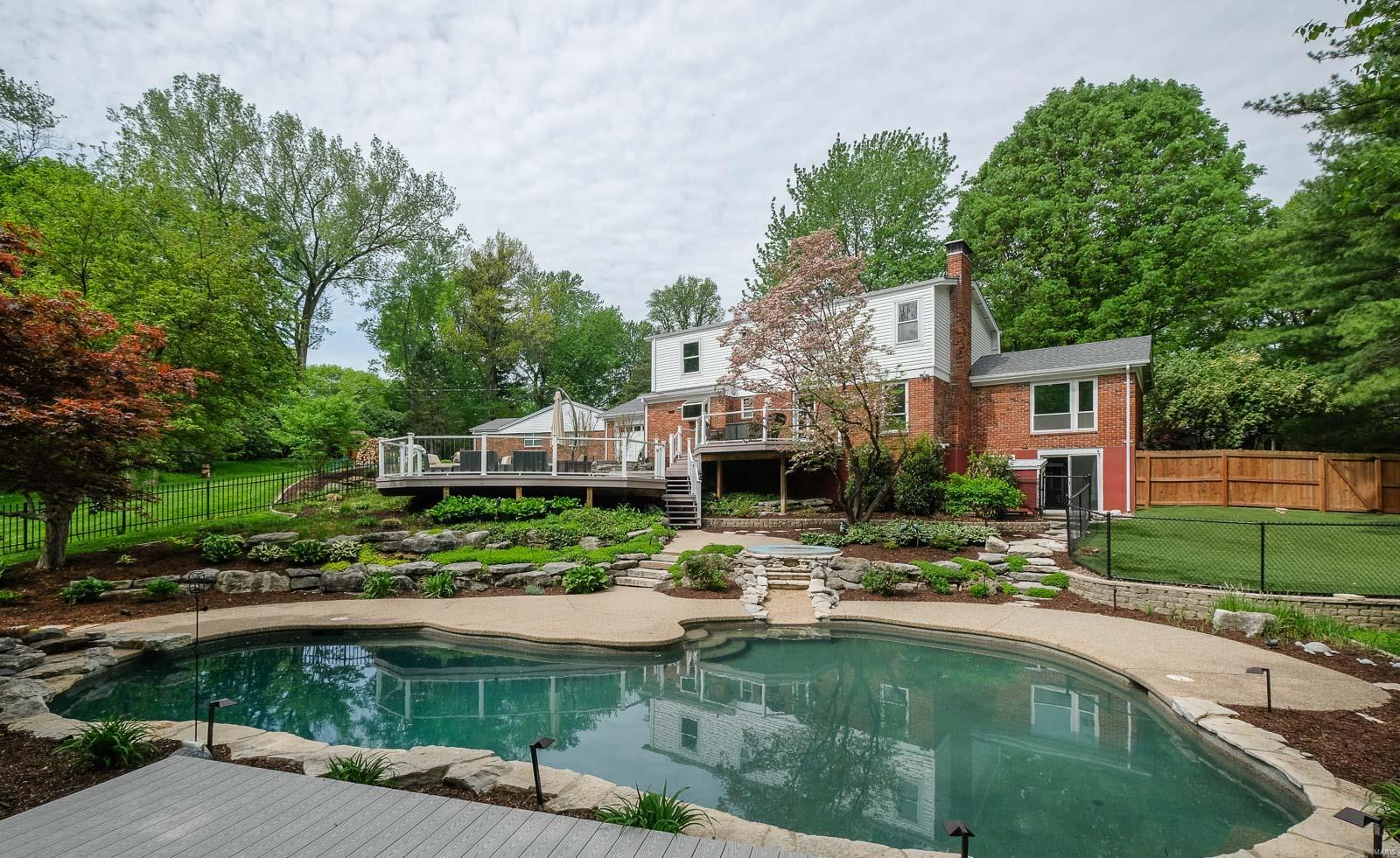 Ladue Park - Residential