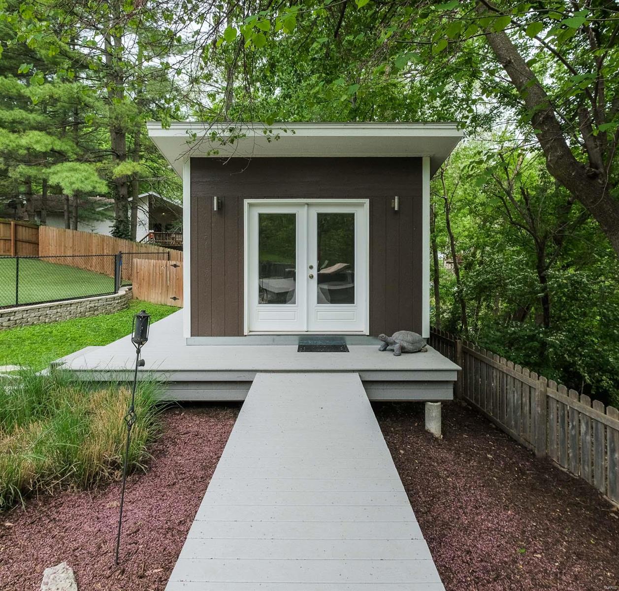 Ladue Park - Residential