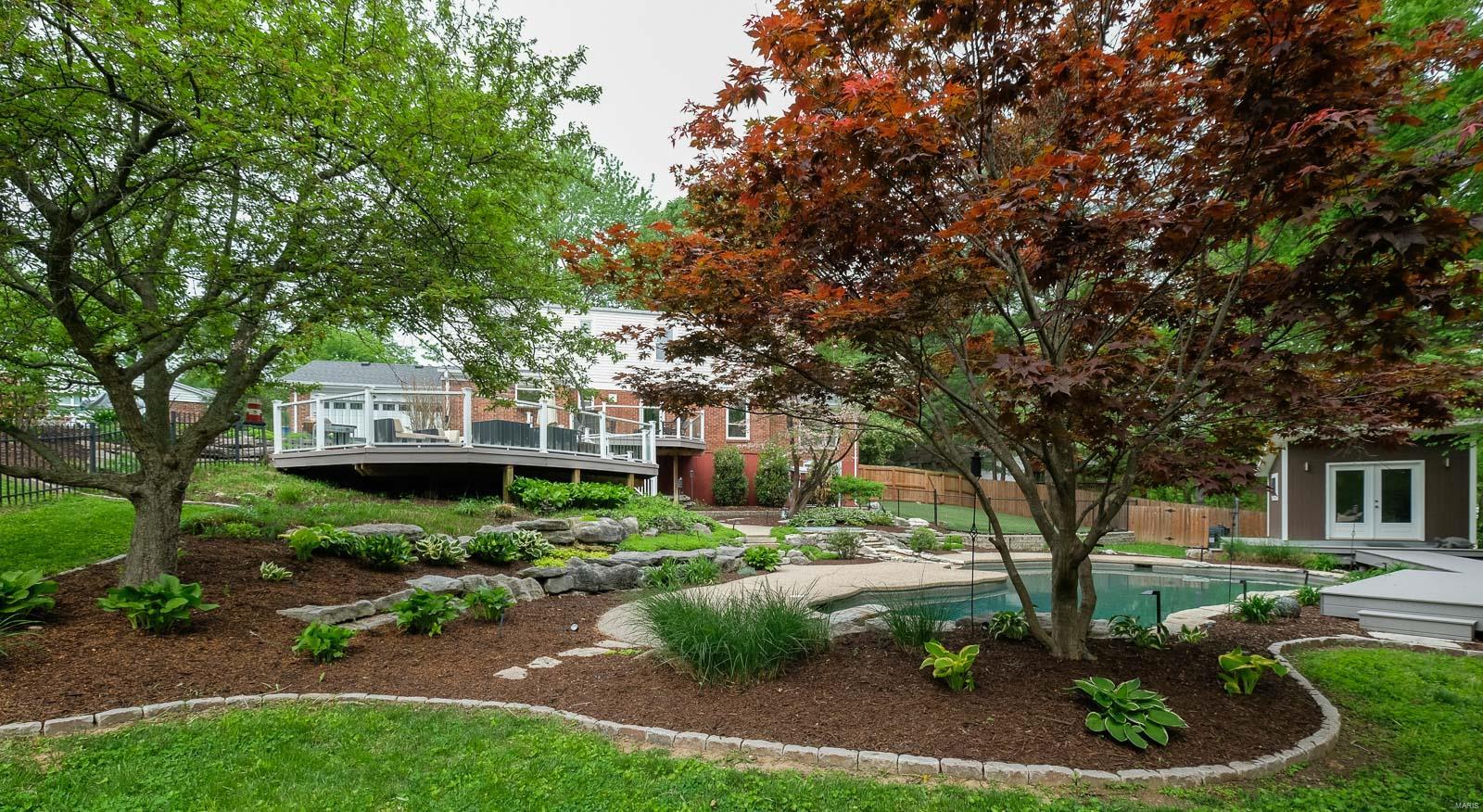 Ladue Park - Residential