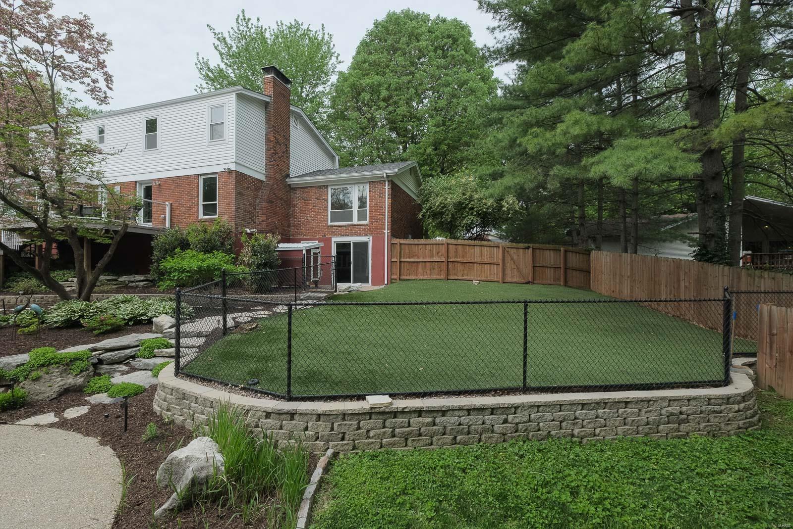 Ladue Park - Residential