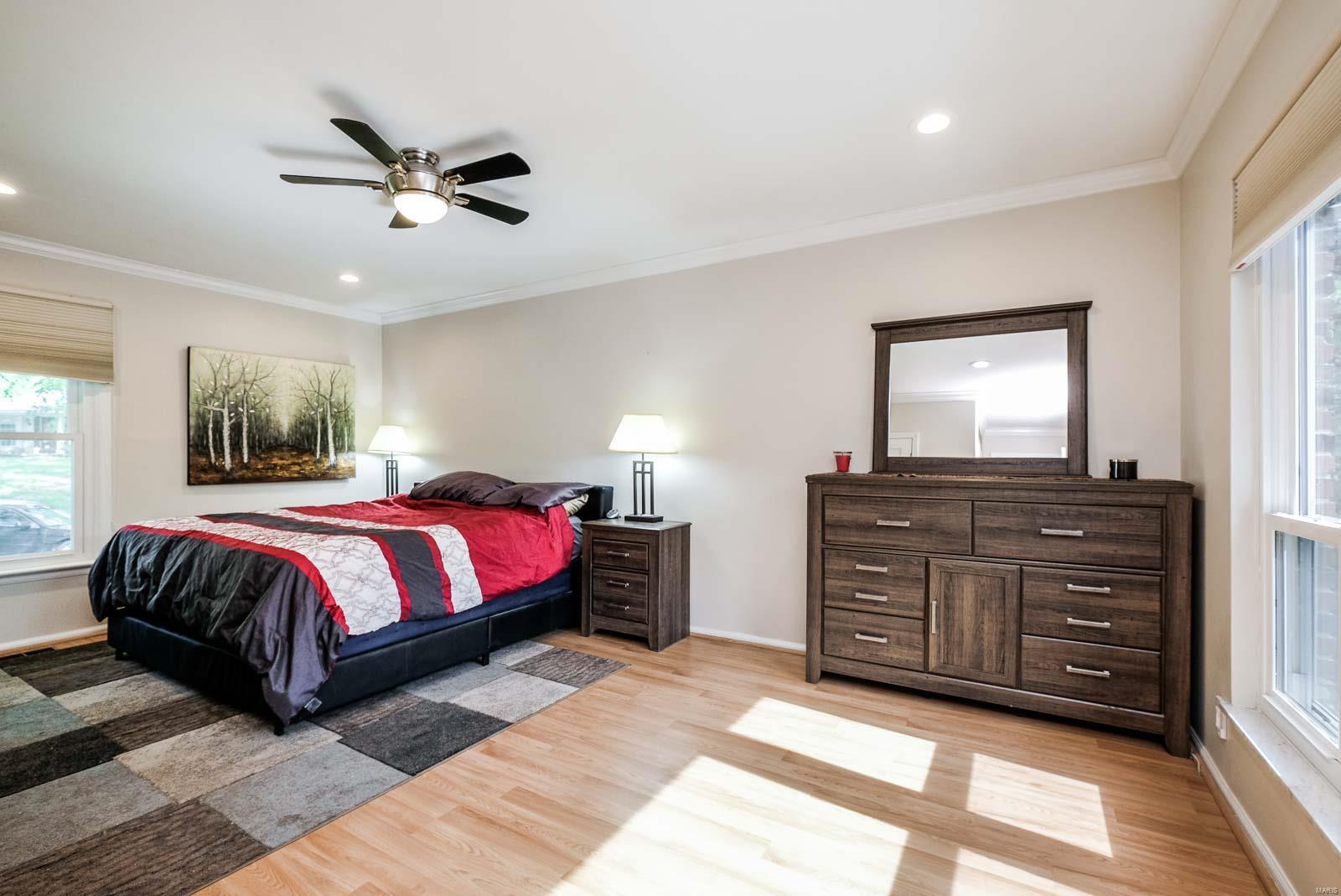 Ladue Park - Residential