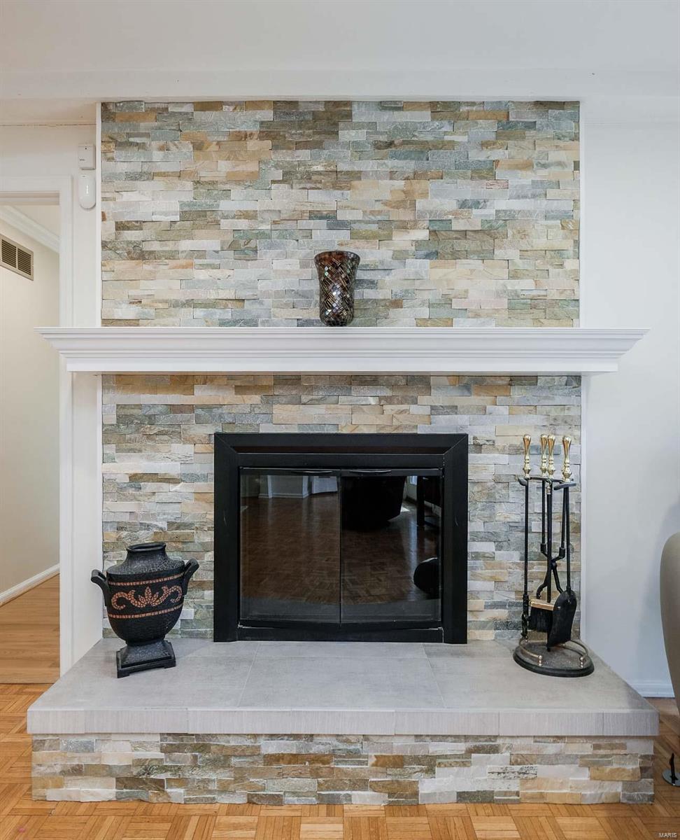 Ladue Park - Residential