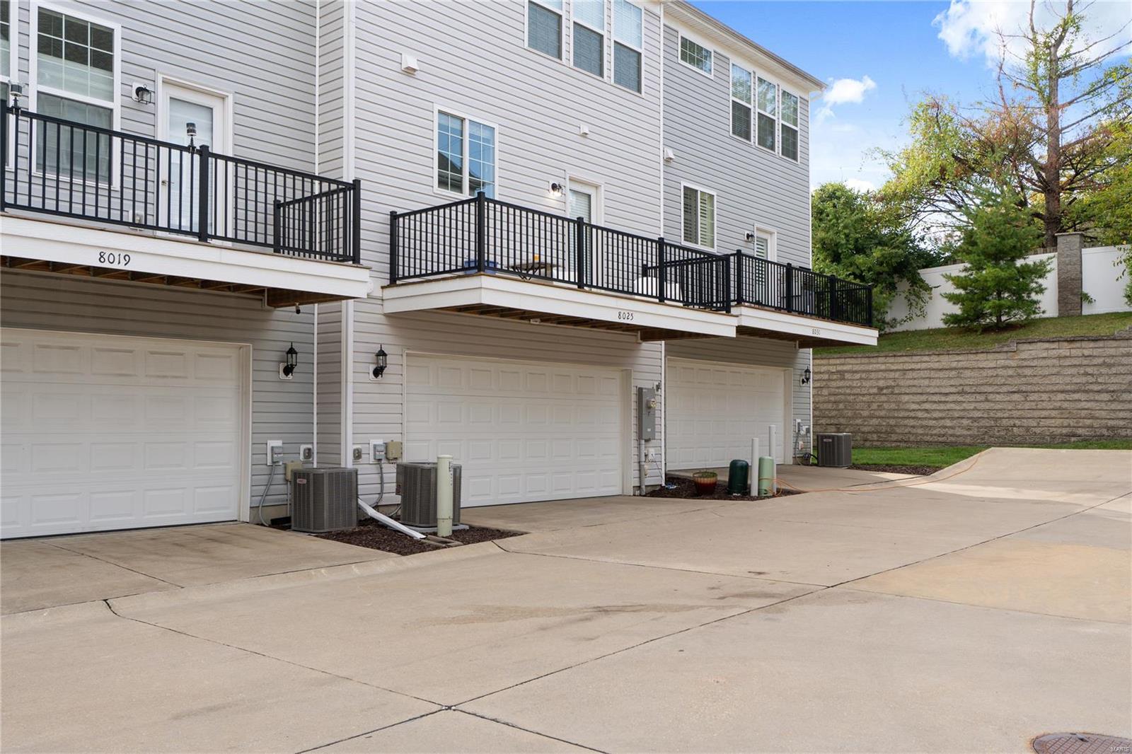 Central Park Townes Amd - Residential Lease