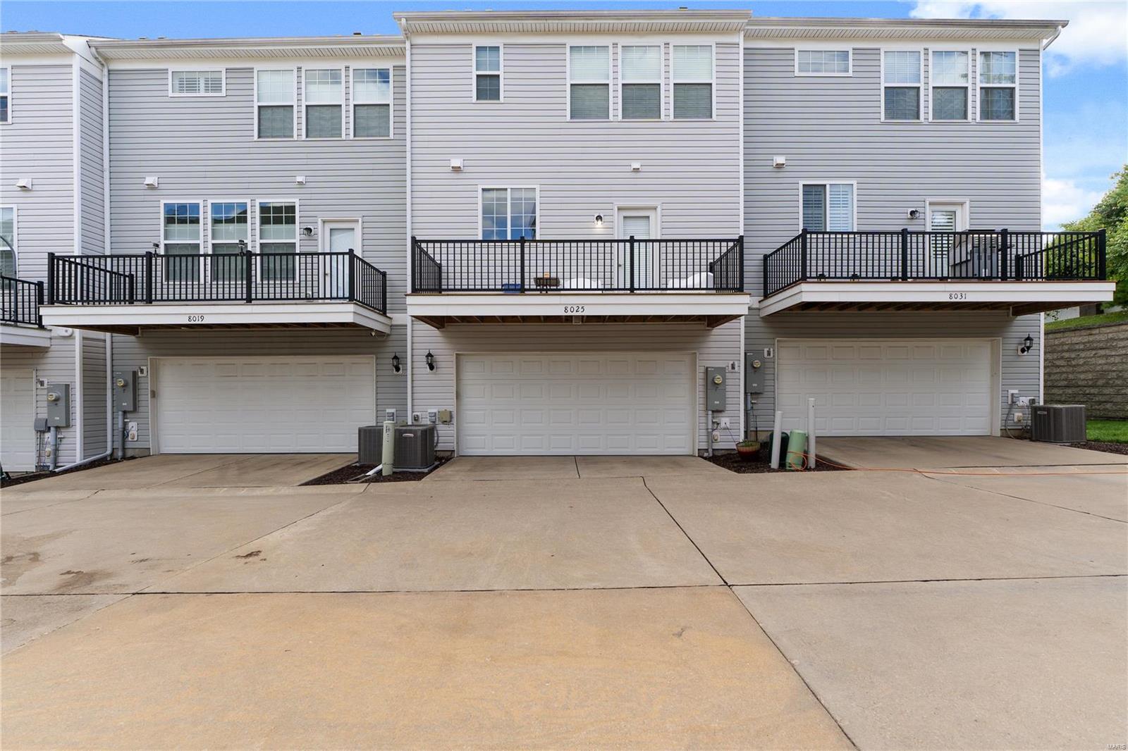 Central Park Townes Amd - Residential Lease