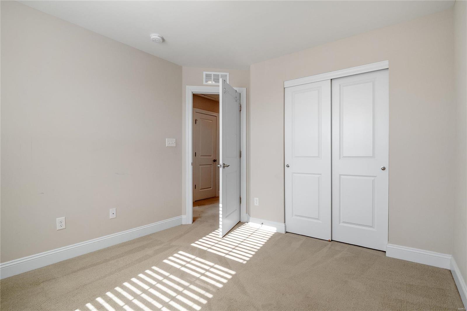 Central Park Townes Amd - Residential Lease