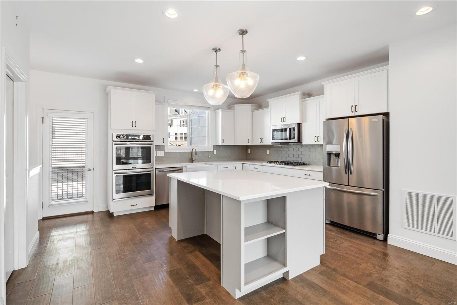 Central Park Townes Amd - Residential Lease
