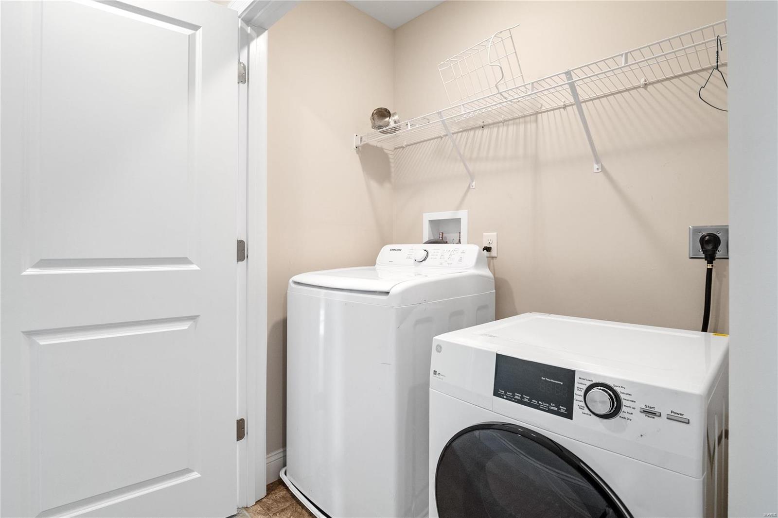 Central Park Townes Amd - Residential Lease
