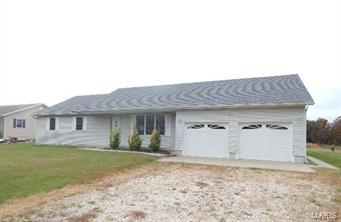 Don't miss this 3 bedroom 2 bathroom home with over 1,800 square feet!  Home features large kitchen, open floor plan, carpet throughout and large lot!  This home is waiting for your finishing touches!! HUD acquired property. All purchasers welcome to bid. Open to all purchasers without preference after bid deadline. HUD homes are Sold As Is. All utilities are turned OFF. Please use discretion when showing and bring a flashlight. SpecialListingConditions: Foreclosure