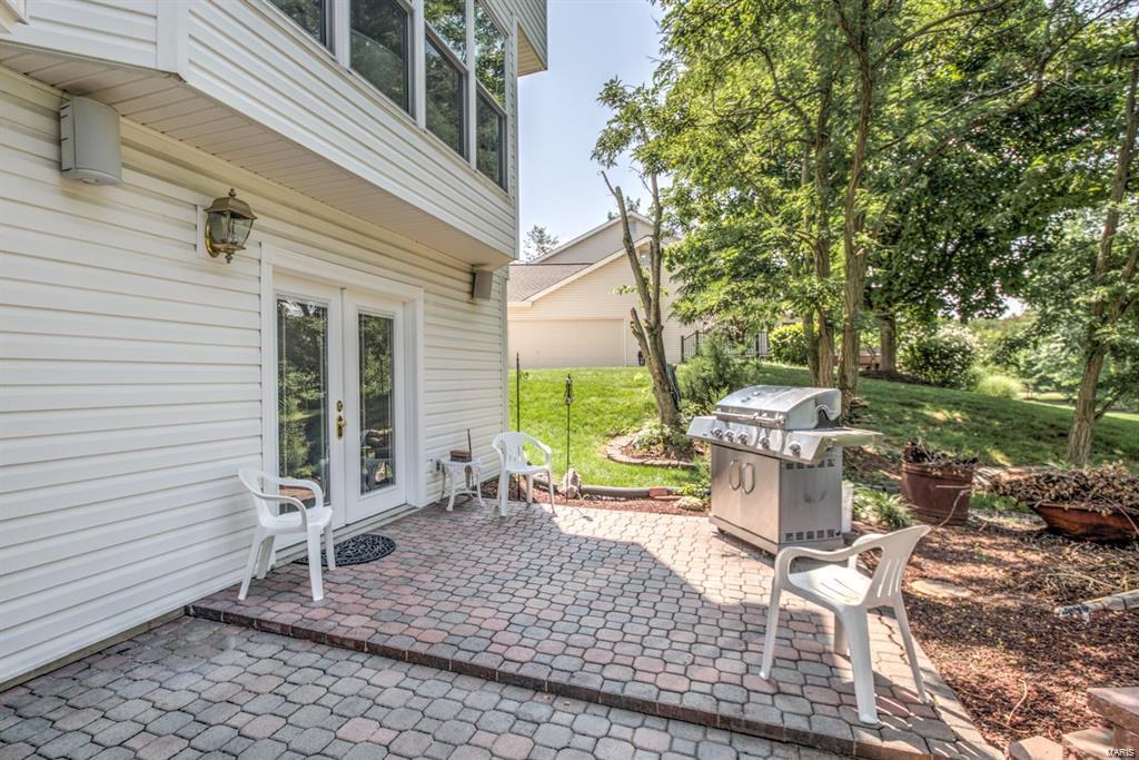 Est At Westchester Farm #3 - Residential