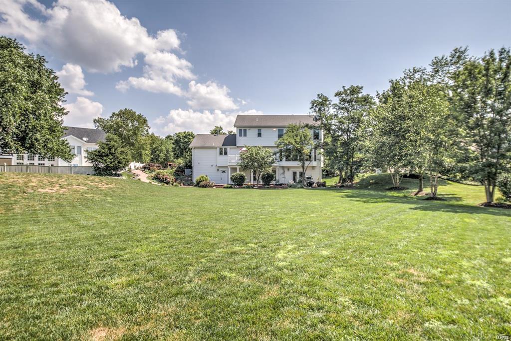 Est At Westchester Farm #3 - Residential