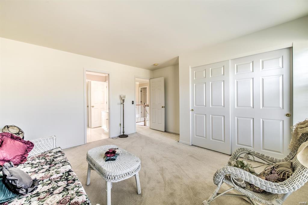 Est At Westchester Farm #3 - Residential