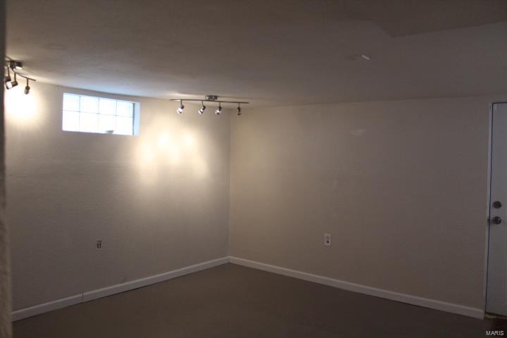 Mcdermott Watson Road Add - Residential Lease