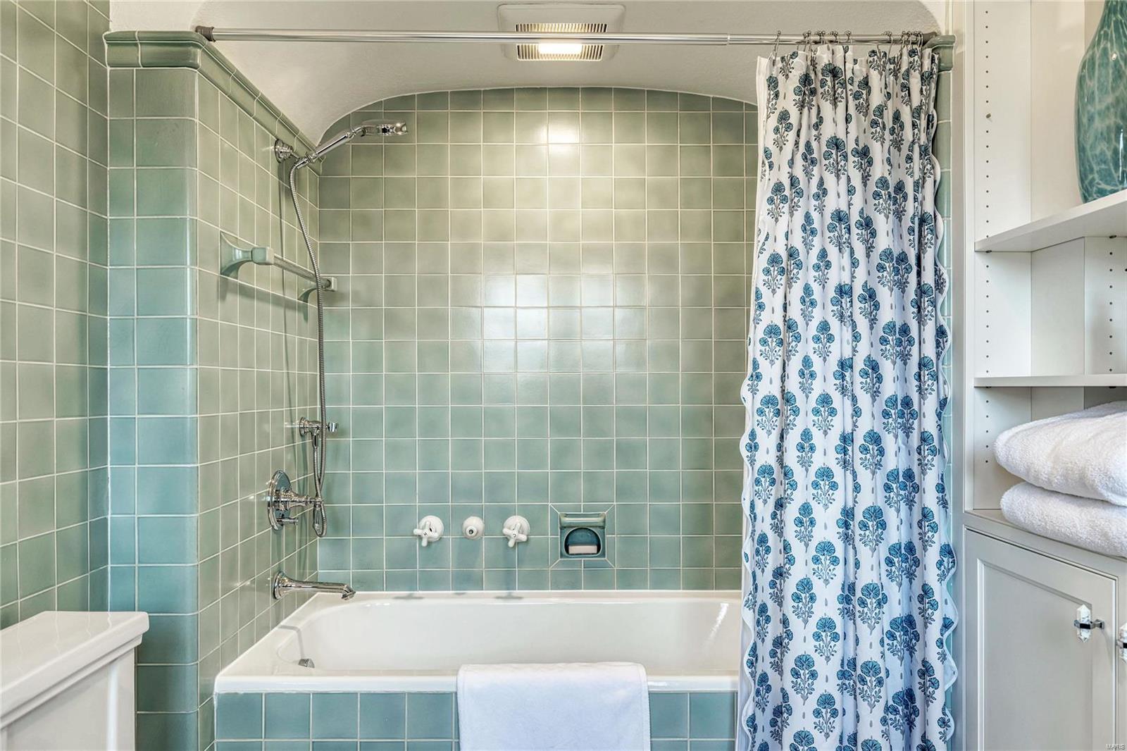 Catlin Tr Add - Residential