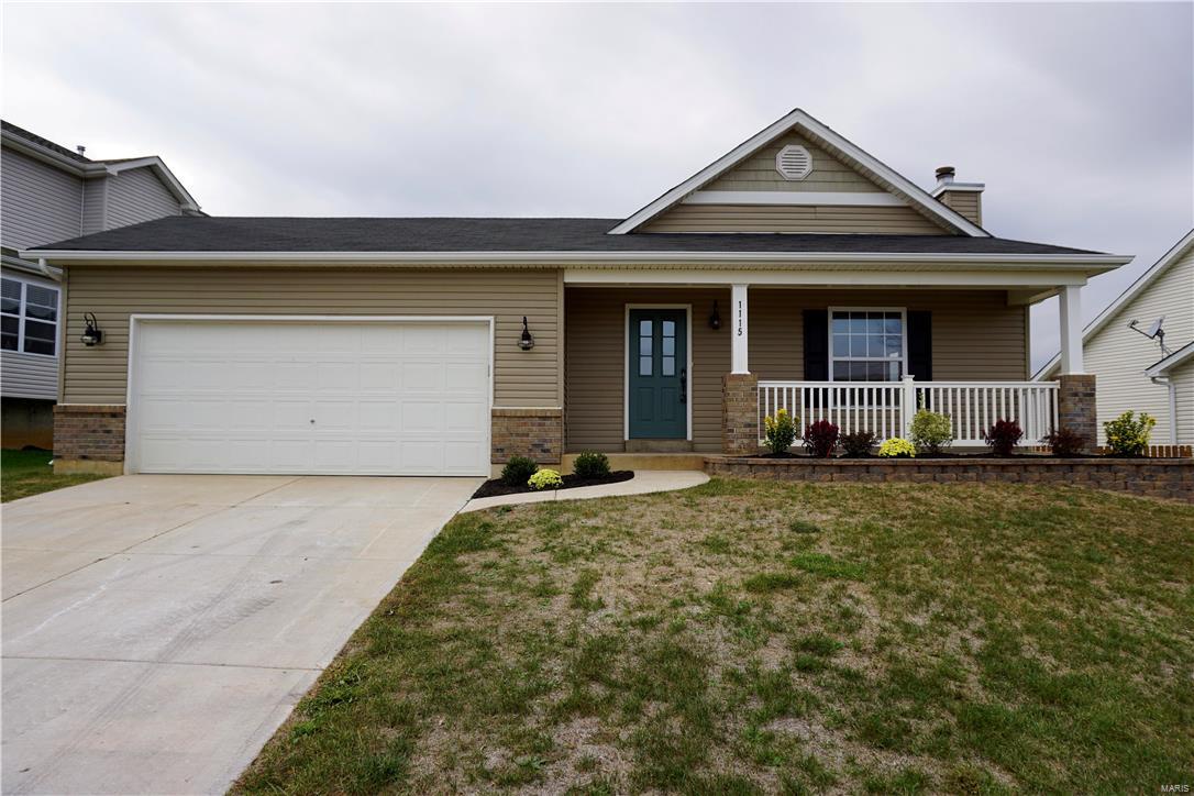 Beautiful ranch style home located just minutes from the Hwy and Indian Camp Creek. Open floor plan with beautiful flooring that runs throughout the entire main level, fresh paint and plenty of natural light. This home has brand new SS appliances, beautiful wood-burning fireplace perfect for the upcoming cold months. The master bedroom suite has a full bath and walk-in closet. Just down the hall are the additional spacious bedrooms. The lower level offers plenty of storage space and the backyard backs to common ground allowing for added privacy.