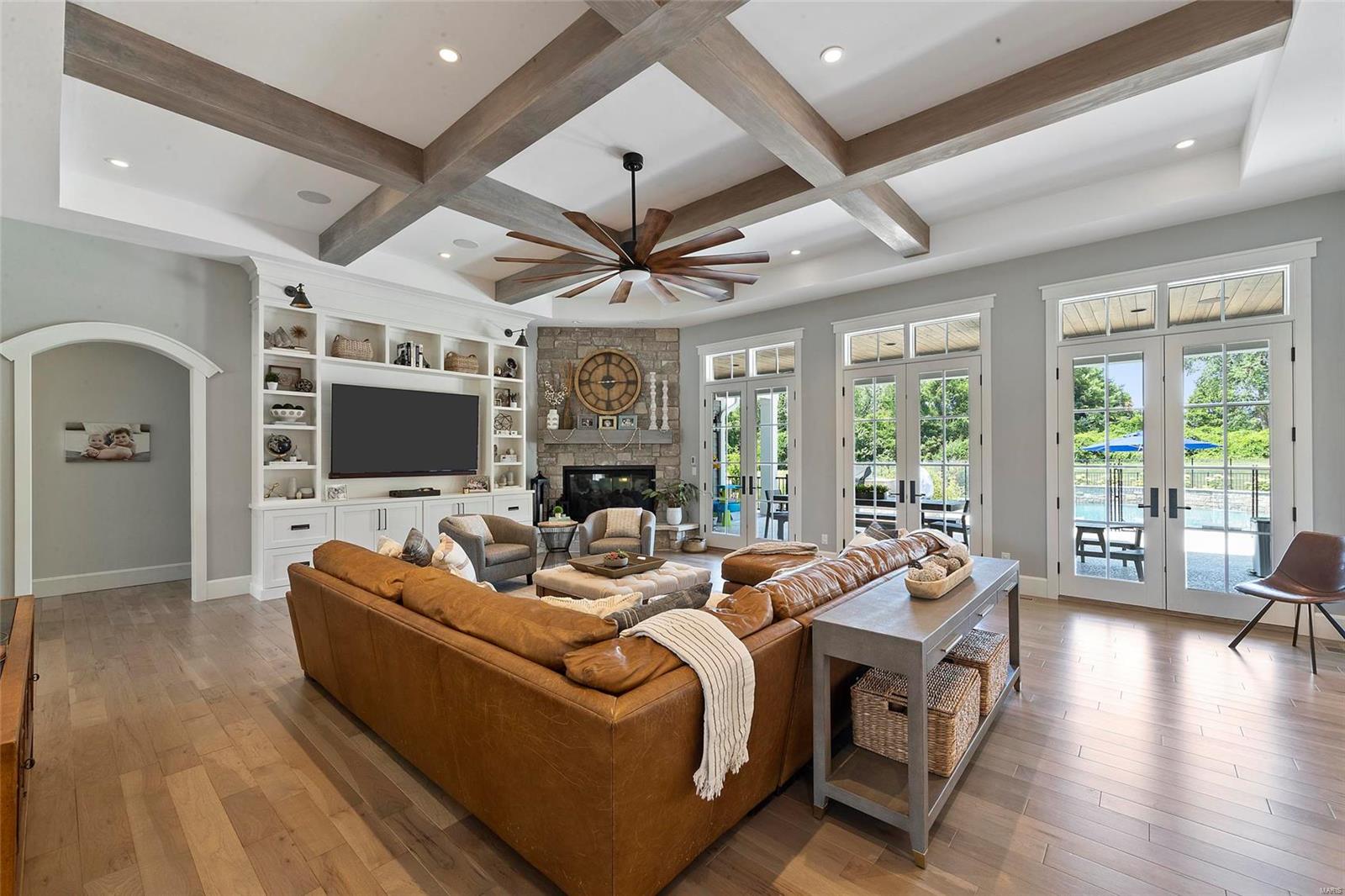 Springdale Manor - Residential