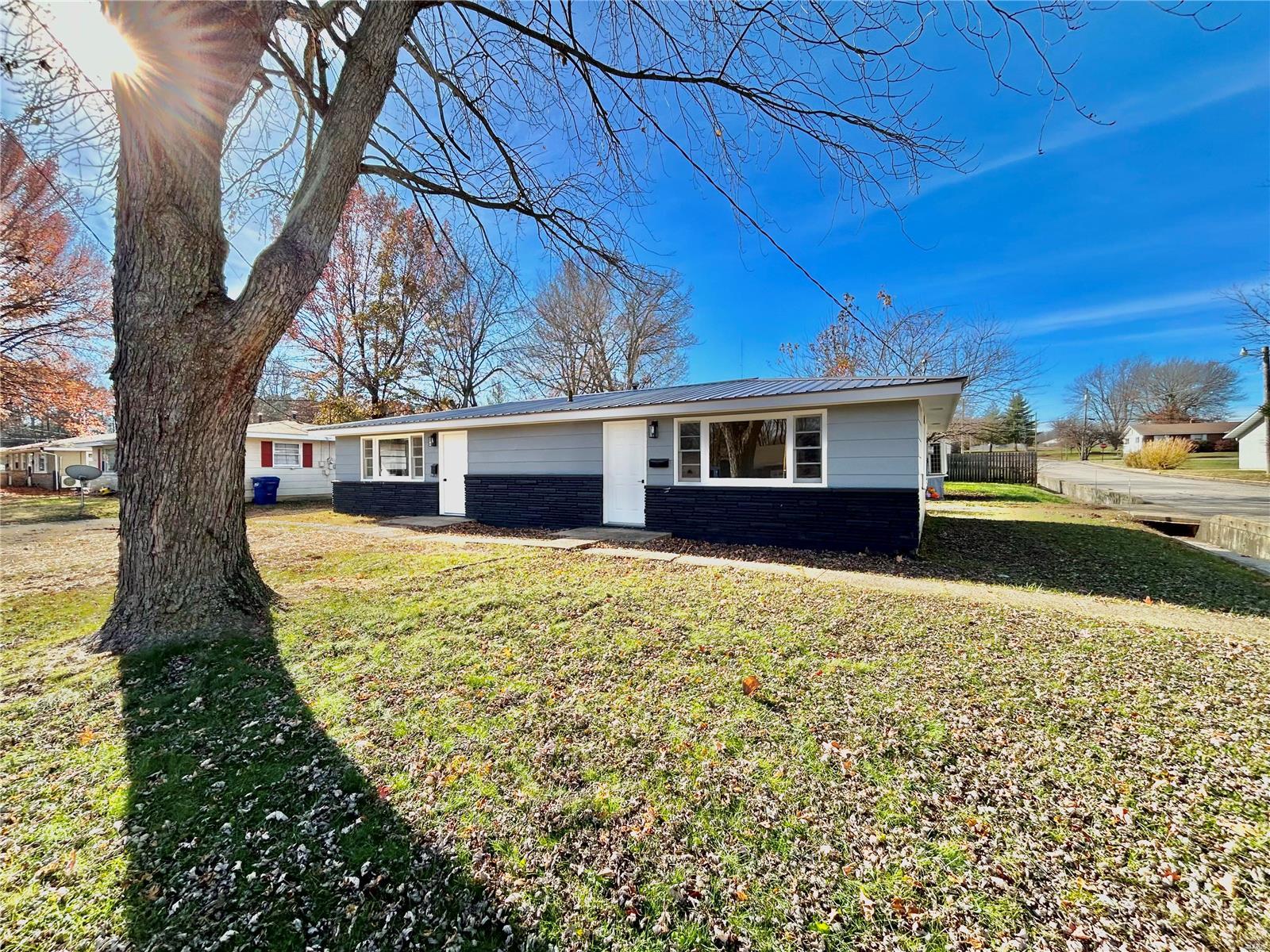 Call to schedule your private showing of this 1200 Sq. Ft Duplex that has been completely remodeled. 2 Brand New Mini Split Units, Updated Electric Service, Paint (Interior & Exterior), Flooring, Lighting, Bathroom Vanities, Kitchen Appliances, Metal Roof, Guttering, Storm Doors & Storm Windows. Nice back yard. Garden shed. Separate Entrances and off-street parking. This duplex is located in a quiet area in the heart of Salem. Build your investment portfolio with this excellent opportunity. Move in Ready and awaiting your tenants!!