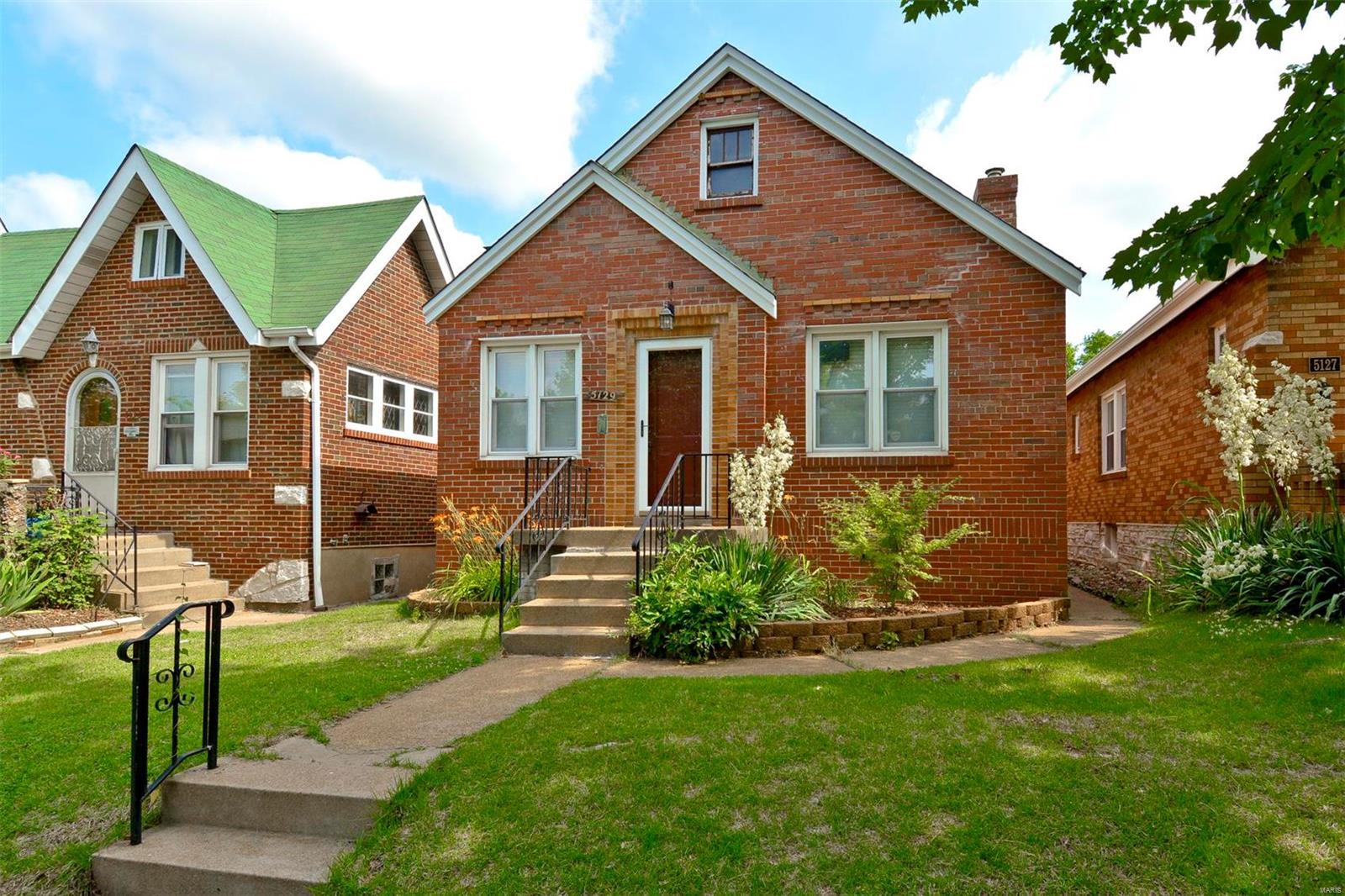 Another south city charming brick home with 2 bedrooms and 1 bath is ready for someone to call home! The house has gorgeous clean hardwood floors throughout the living, dining & bedrooms. There is a spacious eat-in kitchen is great for cooking and entertainment. The fully fenced backyard features a storage shed and well built deck with a roof that gives plenty of shade on hot summer days. Lastly, there is partially finished basement that features a separate laundry area and ample room for additional storage or entertainment space. This won't last long, schedule your showing your showing today!