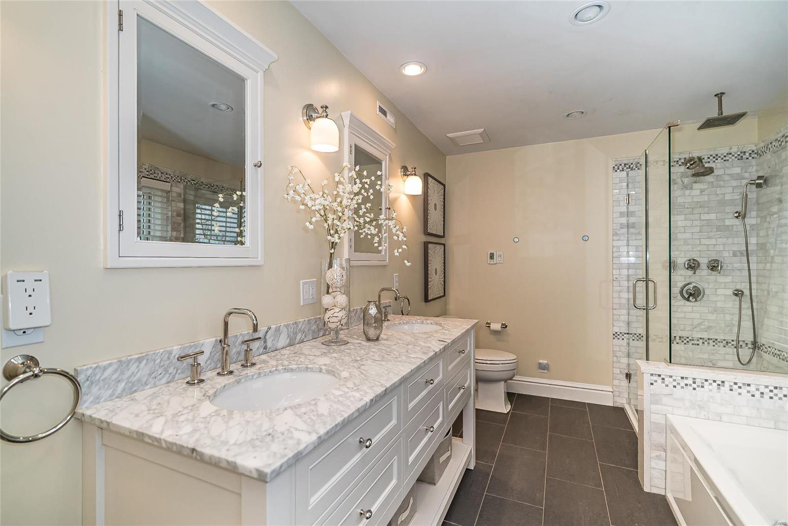 West Ladue - Residential