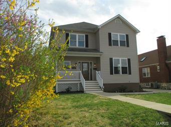 Open Sunday 4/12/1-4pm! Fantastic opportunity for this completely redone 8 year old home. Amazing kitchen with top-of-the-line stainless appliances, gas range/oven, center island breakfast bar, under cabinet & overhead (very cool) accent lighting, granite counters & solid backsplash, 2 story foyer, formal dining room with coffered ceiling & recessed halogens, spotless hardwood floors, breakfast room, main laundry & full bath, plus huge main floor great room with french doors to large composite deck, level yard, lots of parking, all fenced & a huge, car-lovers, dream oversized garage. 2nd floor has large master, awesome bath, jacuzzi tub, granite vanity, walk-in custom closet + 3 more bedrooms (more custom closets) laundry, and full bath. Finished walkout lower has large recroom with wet bar, another full bath, more laundry, plus a bed/office/den. High efficiency, 3 zones HVAC, extensive electric & plumbing, maintenance free siding, 2" wood blinds throughout. MOVE-IN PERFECT! Tax abated