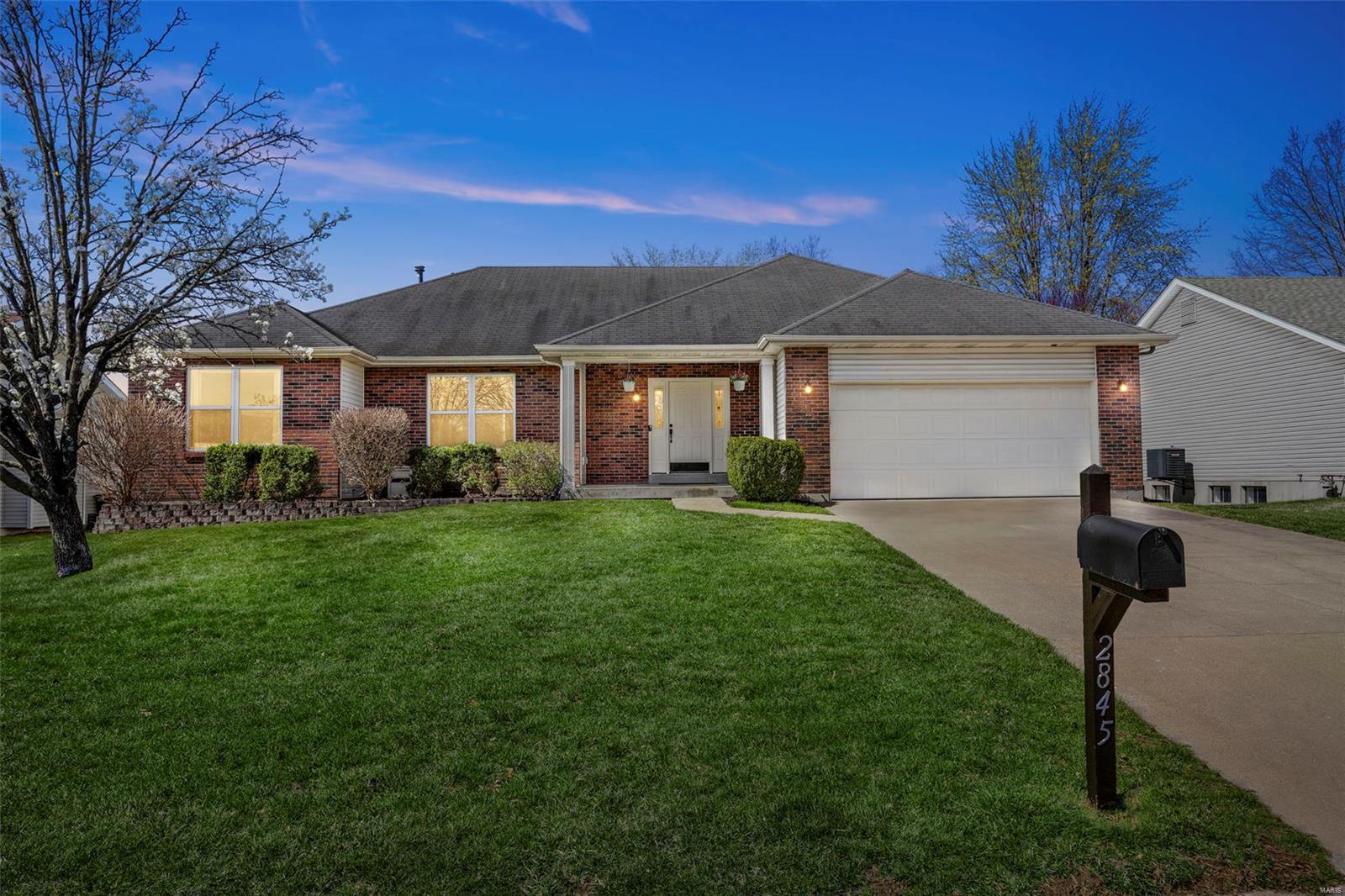 Beautiful 3-bedroom, 2-bath home with a 2-car garage, located in O’Fallon near a scenic golf course! This well-kept home features a partially finished basement, perfect for extra living space or a home office. Enjoy cozy nights by the wood-burning fireplace in the spacious living room. The fenced yard provides privacy and plenty of room for outdoor fun. With a functional layout, generous bedrooms, and modern updates, this home is move-in ready. Conveniently located near shopping, dining, and top-rated schools. Don’t miss this fantastic opportunity to live near the greens—schedule your showing today!