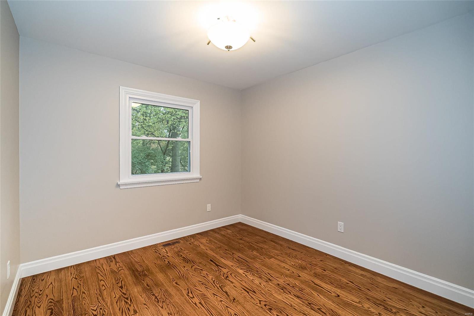 Mercer Manor 1 - Residential