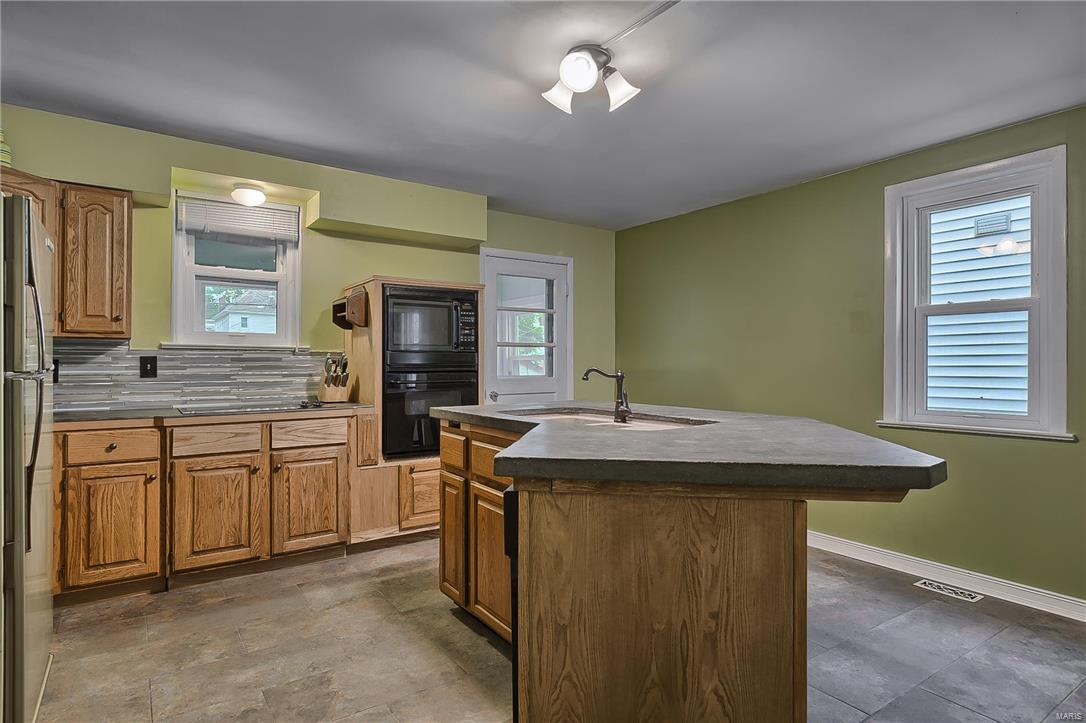 Oak Hill Improv Companys - Residential
