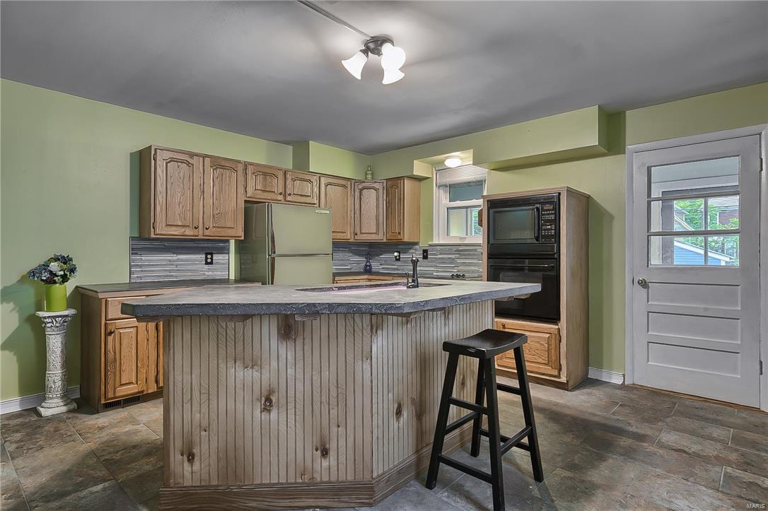Oak Hill Improv Companys - Residential