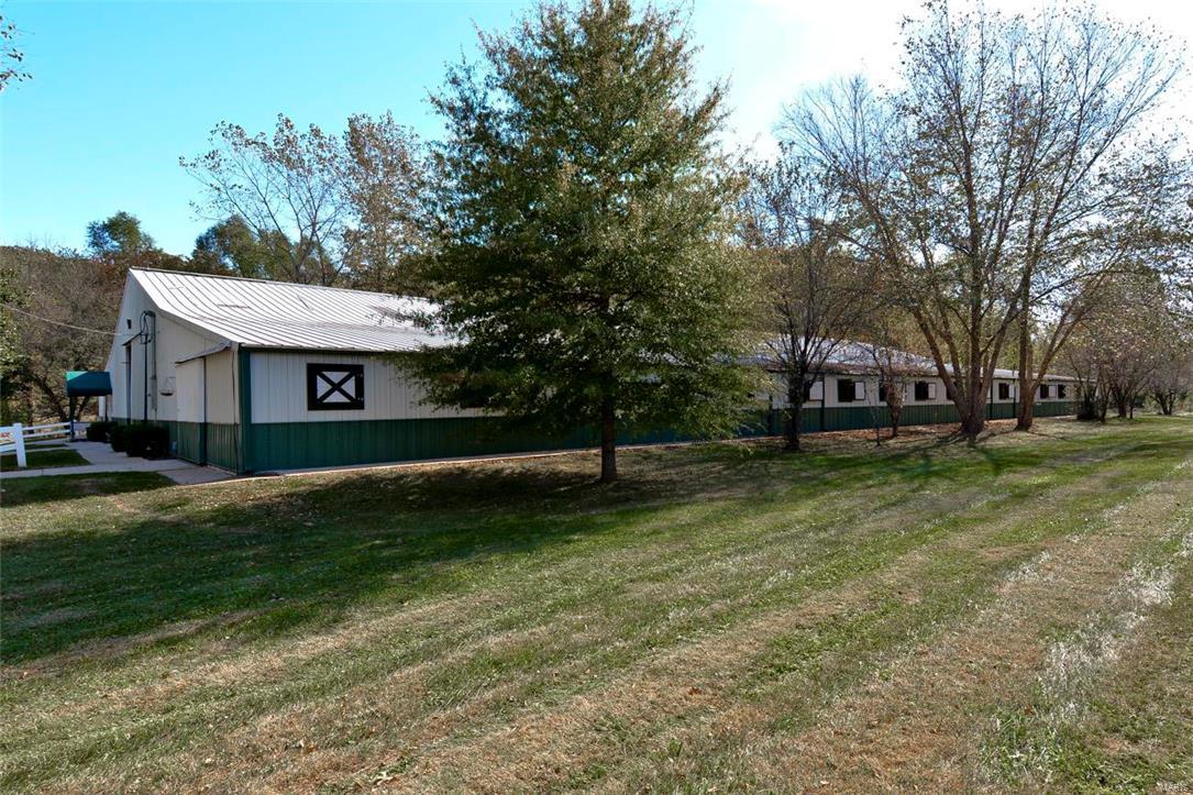 Brooks Farm - Farm