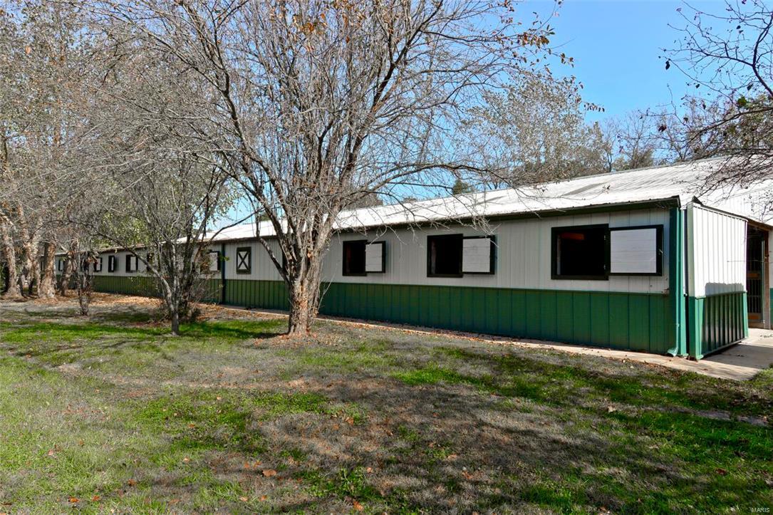 Brooks Farm - Farm