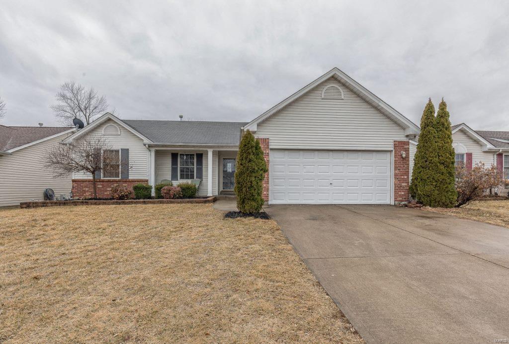 Possible SHORT SALE subject to lien holder approval.  Charming ranch on spacious lot Homefield Manors! Stunning 4 Bd/3 Bth home, boasts a bright & open floorplan w/2300+ sqft of living spc. Covered front porch opens to inviting Entry w/gleaming wood flrs & opens to spacious vaulted Great Rm w/gas FP & adjoining Dining Rm w/door to deck. Eat-in Kitchen w/custom cabinets, center island, pantry, newer appliances, new stove (2016) & stylish light fixtures. 1st flr also finds Master Ste w/bay window, walk-in closet & Bth w/dual vanity, soaking tub & shower; 2 add’l Bds; add’l full Bth & Laundry! Professionally finished W/O LL includes Rec Rm, Family Rm, Bd w/built-ins & full Bth! Highlights: 6 panel doors throughout, bamboo wood floors, new roof (2017), newer HVAC (2014), freshly painted, newer low maintenance deck & newer white vinyl fence (2013).  Relax outside on deck or on patio & enjoy the fenced yard. Great location ~ close to schools, shops, restaurants & hwys! SpecialListingConditions: Short Sale